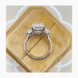 Madisyn Engagement Ring 5.20 carat, 18K gold