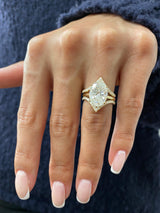 Anika Engagement Ring 4.60 carat, 18K gold