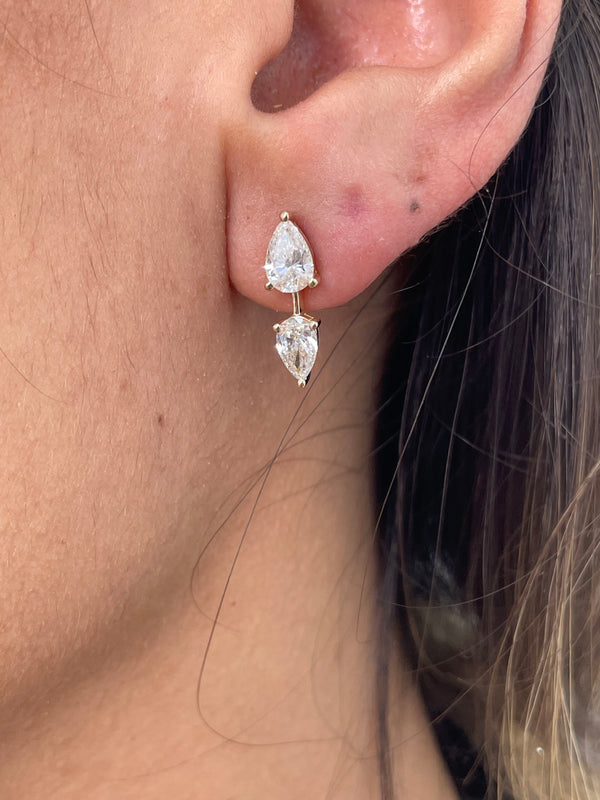 Diamond Stud Earrings 1.55 Carat Yellow Gold 14K