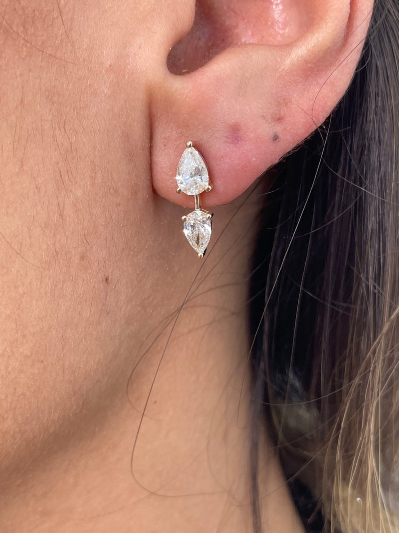Diamond Stud Earrings 1.55 Carat Yellow Gold 14K