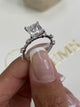 Simone Engagement Ring 2.30 carat, 18K gold