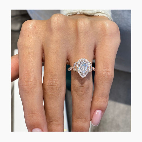 Jessie Engagement Ring 2.60 carat, 18K gold