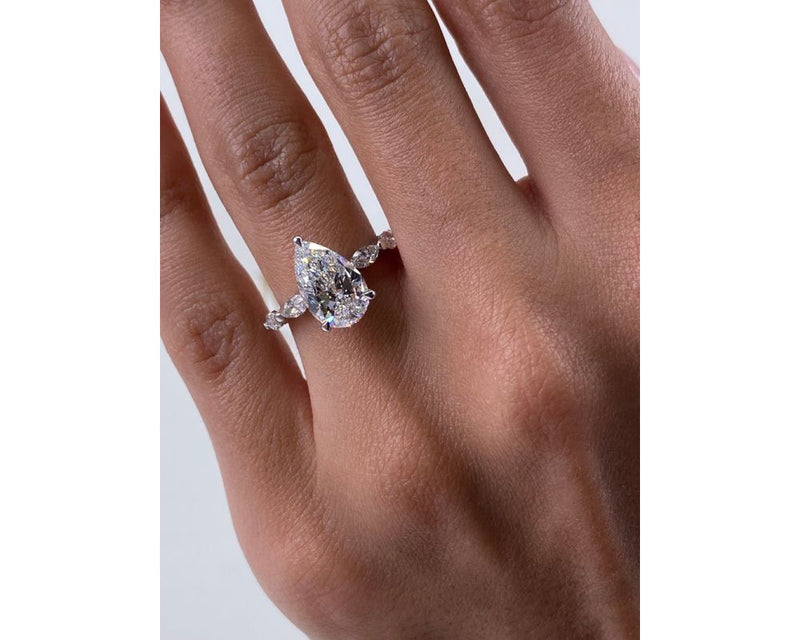 erin - Pear Cut 3.50 Carat Diamond Engagement Ring