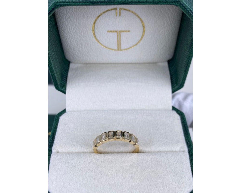 Half Eternity Emerald Diamond Ring 0 ct TCW , Yellow Gold 14K