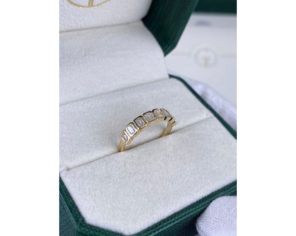 Half Eternity Emerald Diamond Ring 0 ct TCW , Yellow Gold 14K