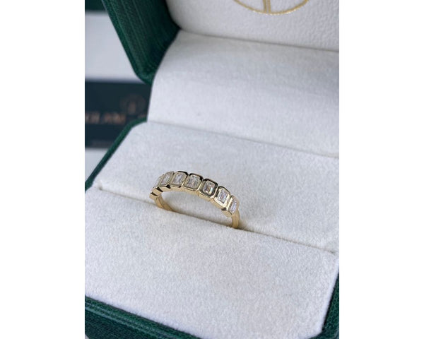 Half Eternity Emerald Diamond Ring 0 ct TCW , Yellow Gold 14K