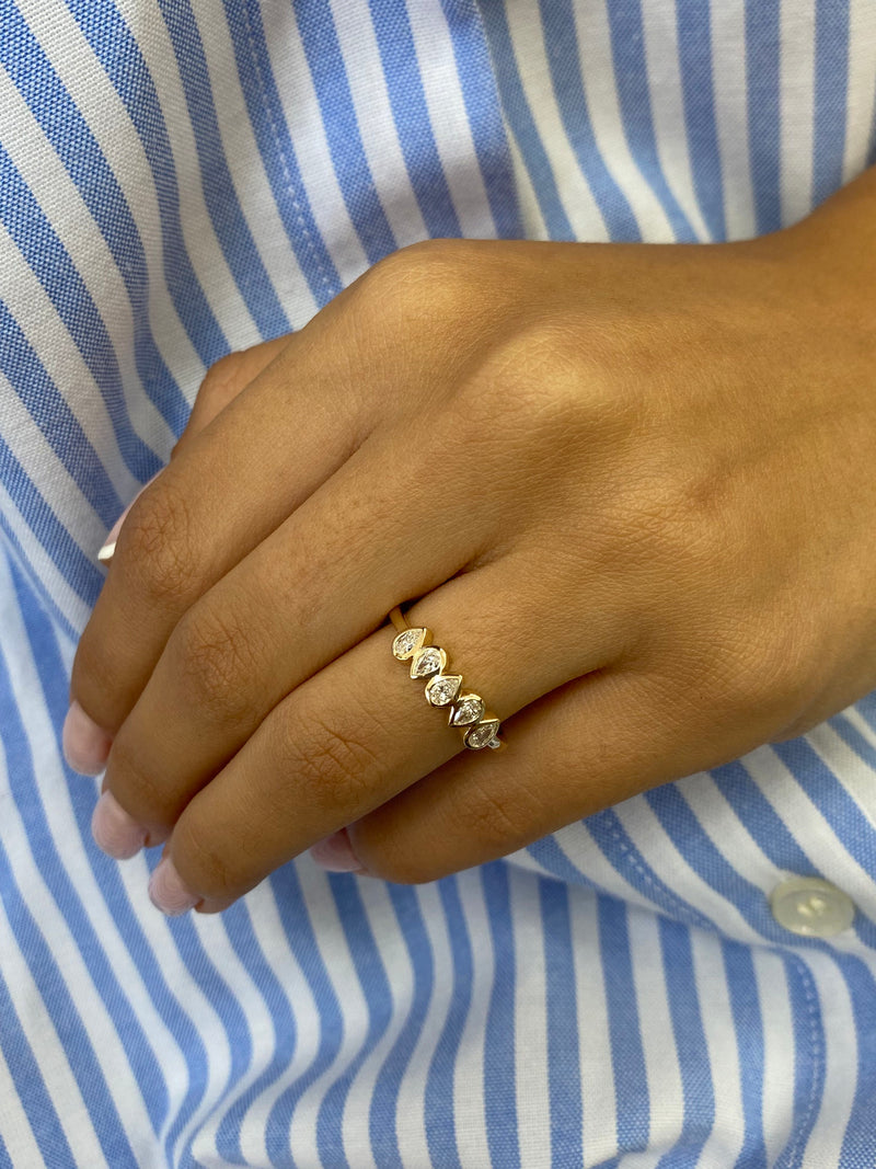 Diamond Stackable Ring 0.30 Carat Yellow Gold 14K