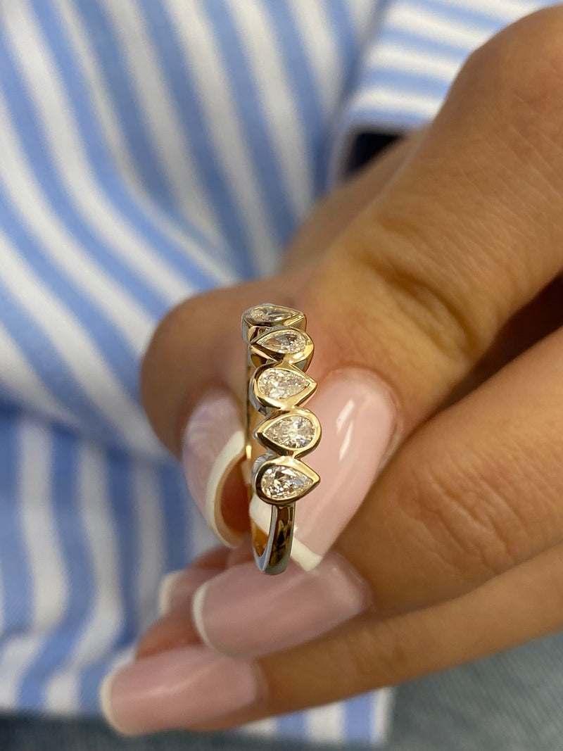 Diamond Stackable Ring 0.30 Carat Yellow Gold 14K