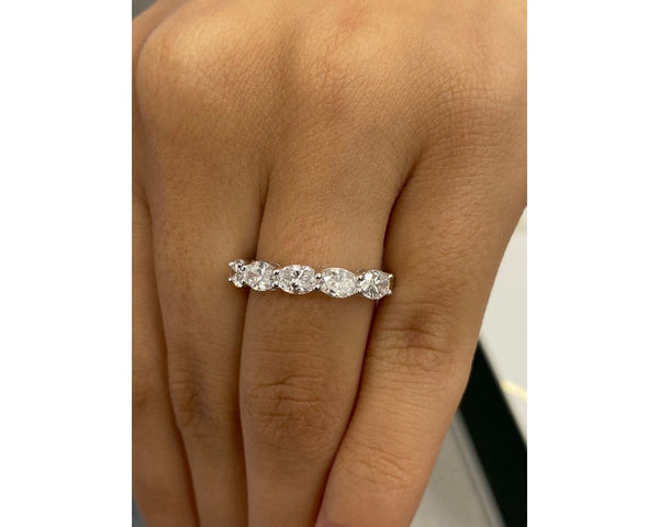 - Oval Cut Diamonds 1.20 Carat TCW