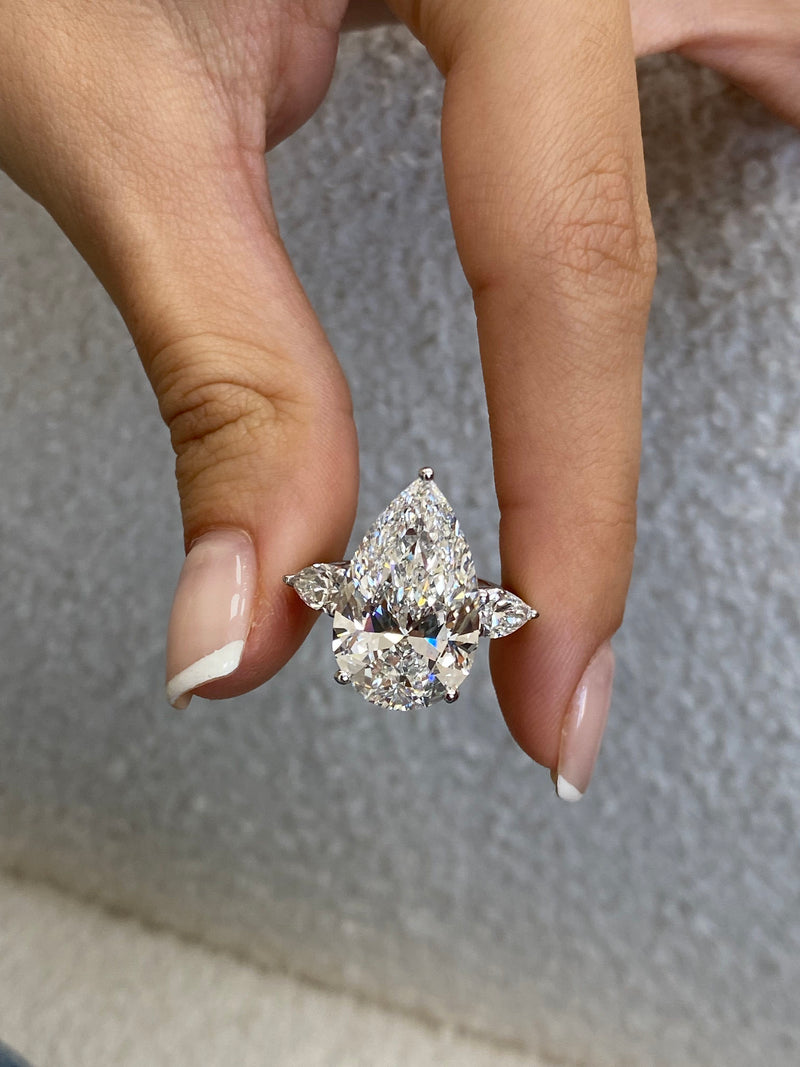 Nika Diamond Engagement Ring, 11 ct TCW, White Gold 18K