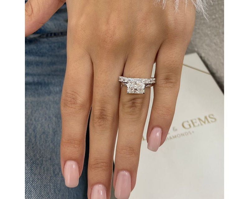 Ruth-set - Radiant Cut 3.25 Carat Diamond Engagement Ring