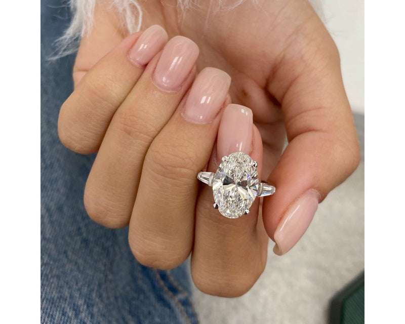 Gaya - Oval Cut 5.50 Carat Diamond Engagement Ring