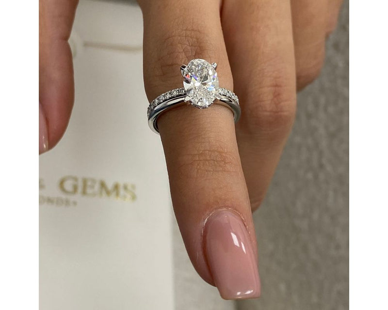 Molly-set - Oval Cut 2.05 Carat Diamond Engagement Ring