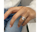 Oakley-set - Oval Cut 3.50 Carat Diamond Engagement Ring