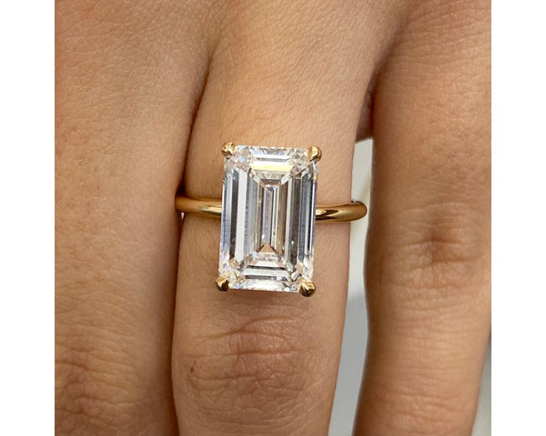 PERY - Emerald Cut 5 Carat Diamond Engagement Ring