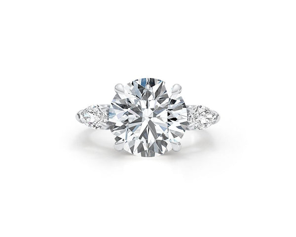 Gael - Round Cut 7.80 Carat Diamond Engagement Ring