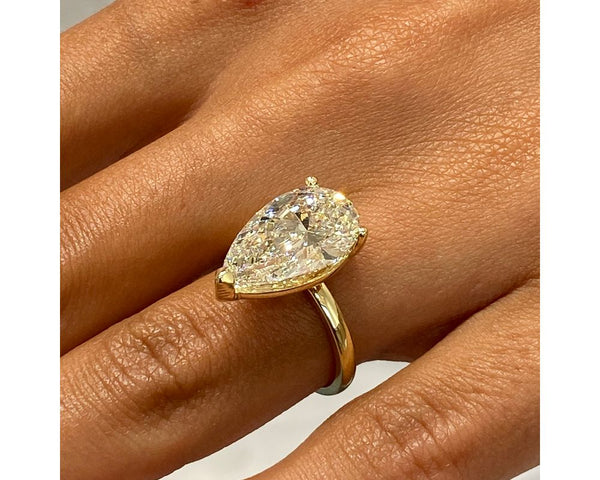 Ninety Solitaire Diamond Engagement Ring, Yellow Gold 18K