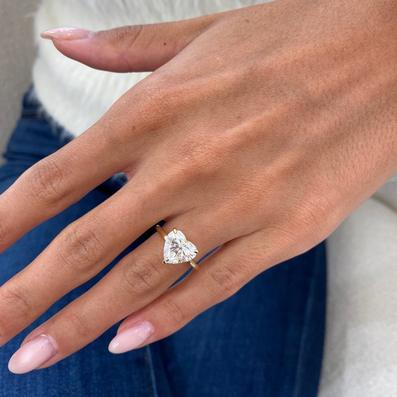 Pilar Heart Diamond Engagement Ring, Yellow Gold 18K