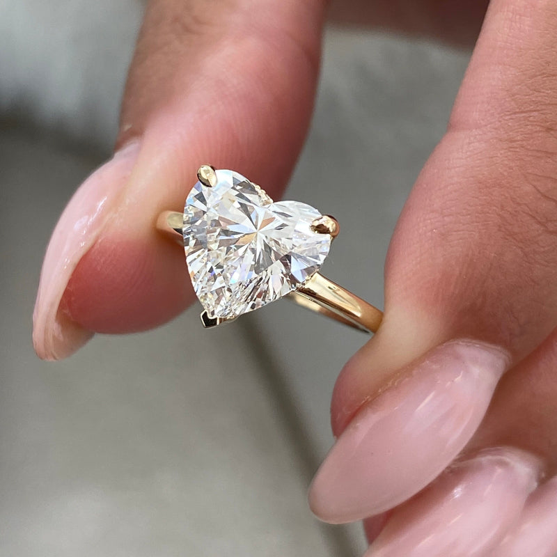 Pilar Heart Diamond Engagement Ring, Yellow Gold 18K