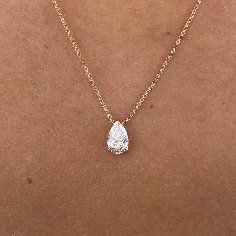 Diamond Necklace 1.04 Carat Rose Gold 14K