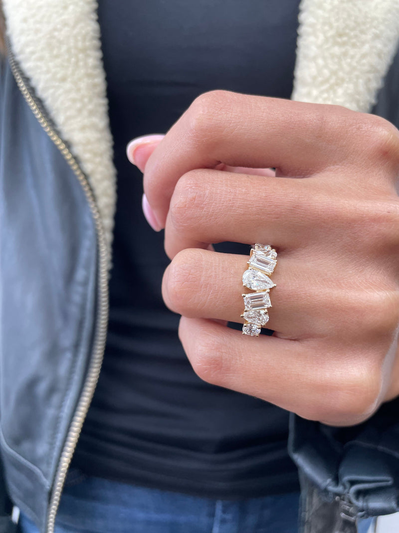 Diamond Band Ring 2.5 ct Yellow Gold