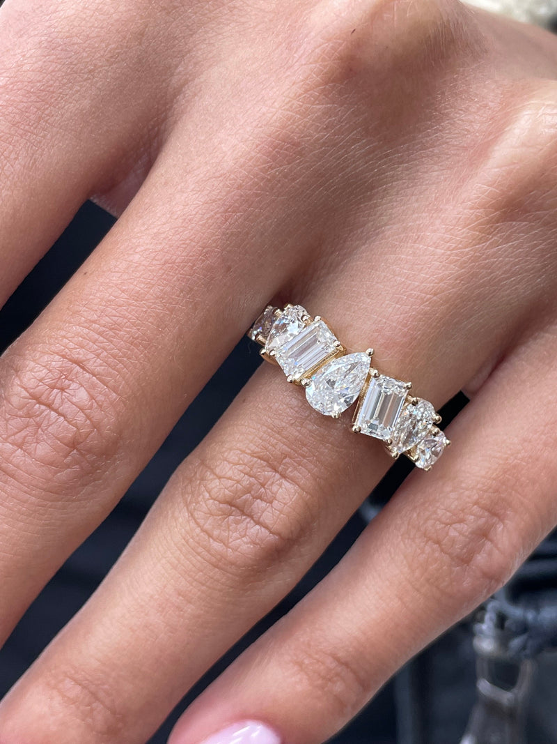 Diamond Band Ring 2.5 ct Yellow Gold