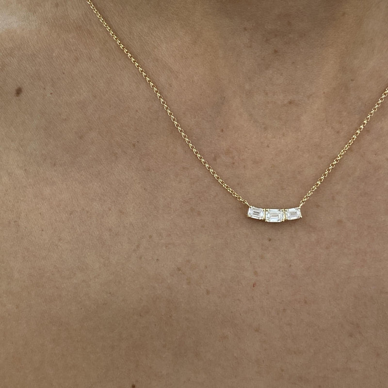 Diamond Pendant Necklace 0.58 Carat Yellow Gold 14K
