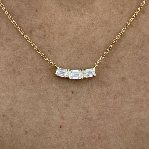 Diamond Pendant Necklace 0.58 Carat Yellow Gold 14K