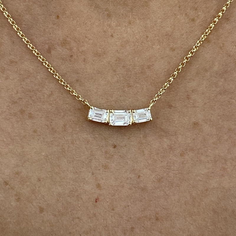 Diamond Pendant Necklace 0.58 Carat Yellow Gold 14K