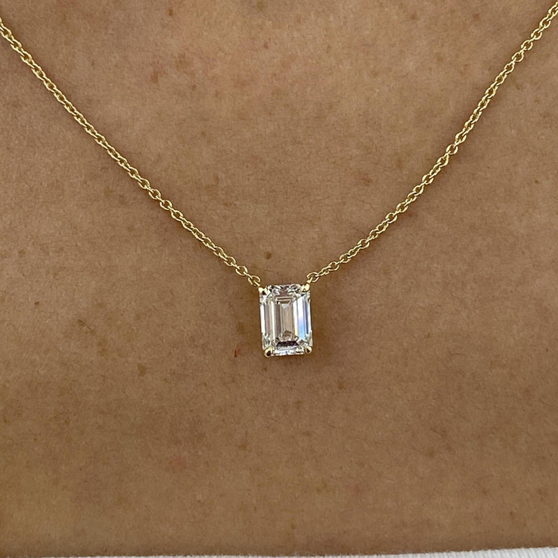 Diamond Pendant Necklace 1.5 ct Yellow Gold