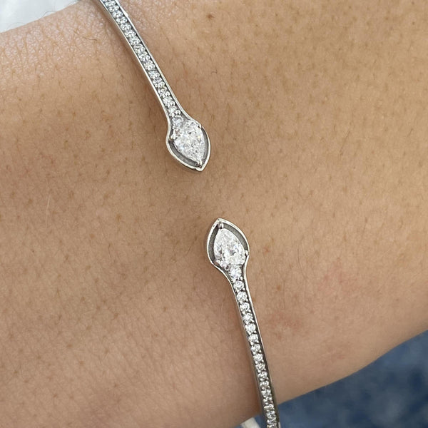 Diamond Bangle 0.59 Carat White Gold 14K