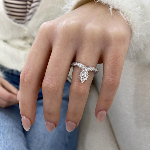 Diamond Statement Ring 1.50 Carat White Gold 14K