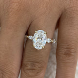 Ofelia Diamond Engagement Ring, 18k Gold