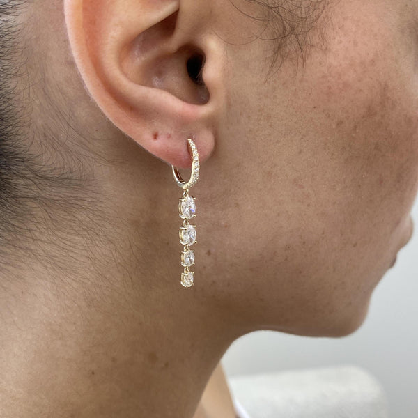 Diamond Drop Earrings 2.21 Carat Yellow Gold 14K