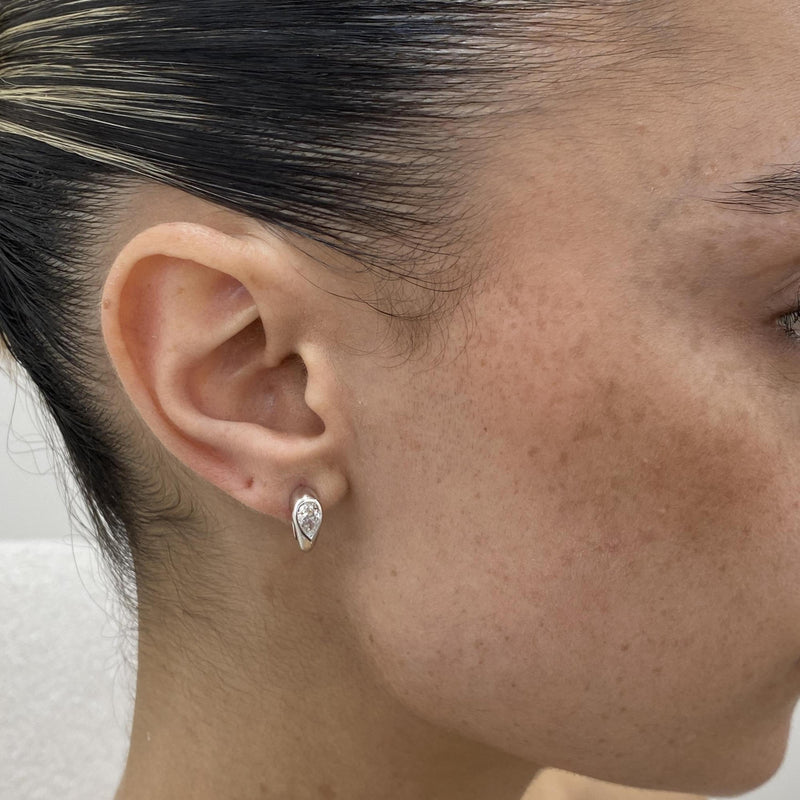 Diamond Huggie Earrings 0.66 Carat White Gold 14K