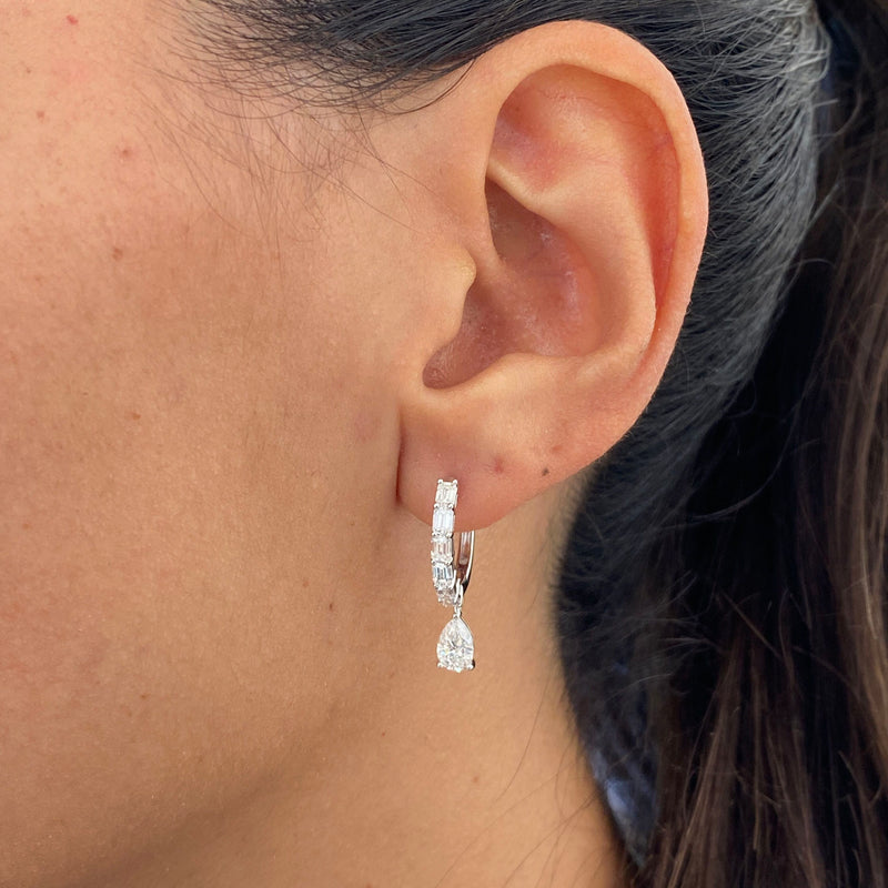 Diamond Dangle Earrings 2.04 Carat White Gold 14K