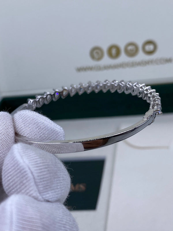 Diamond Bangle Bracelet 4.94 Carat White Gold 14K