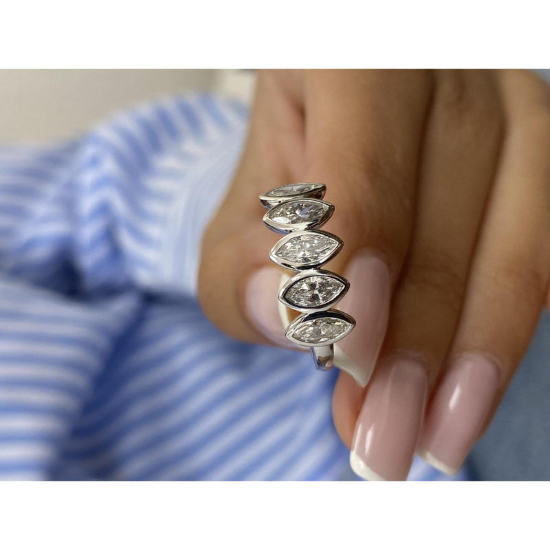 Diamond 5 Stone Ring 1.07 Carat White Gold 14K