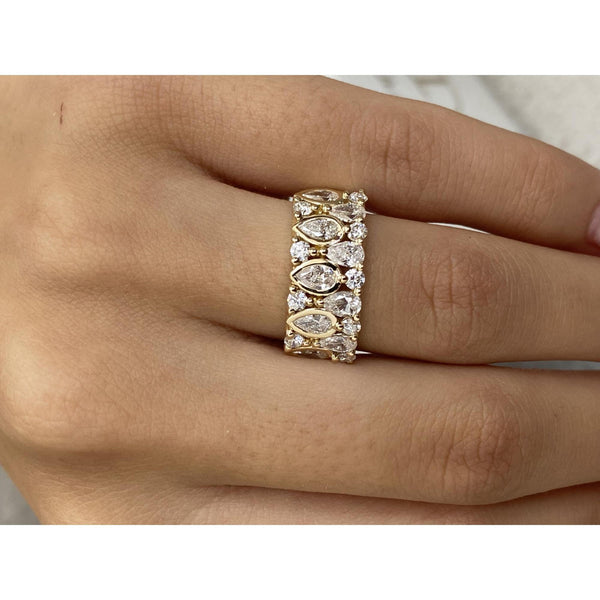 Diamond Wide Ring 1.58 Carat Yellow Gold 14K