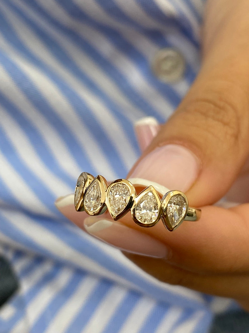 Diamond 5 Stones Ring 1.18 Carat Yellow Gold 14K