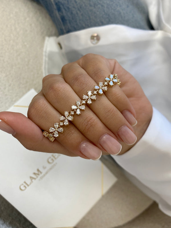 Diamond Tennis Bracelet 6.34 Carat Yellow Gold 14K