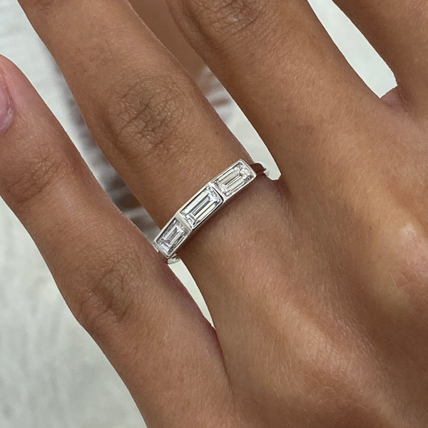 Diamond Three Stone Ring 0.68 Carat White Gold 14K