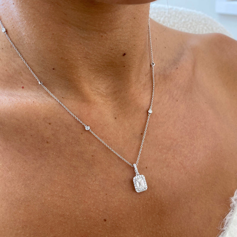 Diamond Pendant Necklace 1.37 Carat White Gold 14K