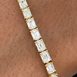 Diamond Tennis Bracelet 5.56 Carat Yellow Gold 18K
