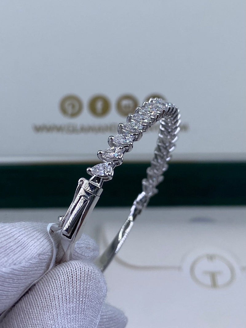 Diamond Bangle Bracelet 2.87 Carat White Gold 14K