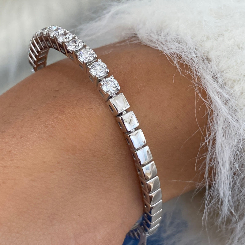 Diamond Bangle Bracelet 3.48 Carat White Gold 14K