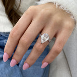 Amalina Engagement Ring 4.60 carat, 18K gold