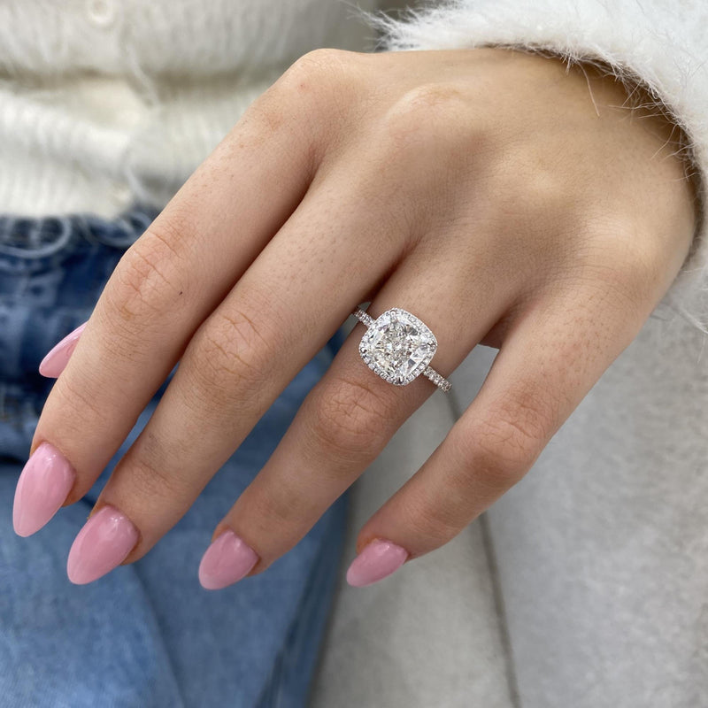 Noémie Engagement Ring 3.45 carat, 18K gold