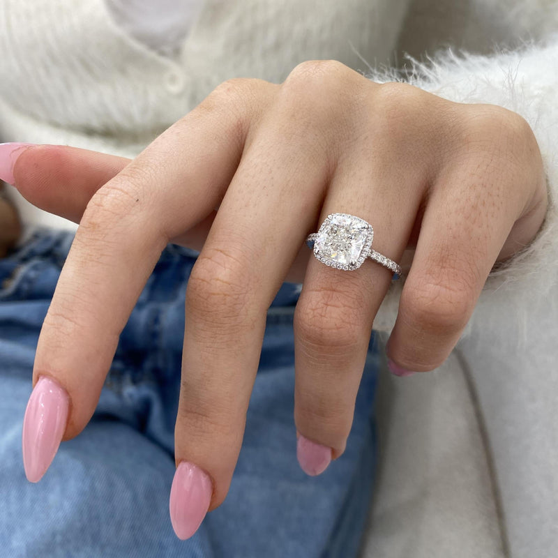 Noémie Engagement Ring 3.45 carat, 18K gold