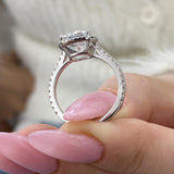 Noémie Engagement Ring 3.45 carat, 18K gold
